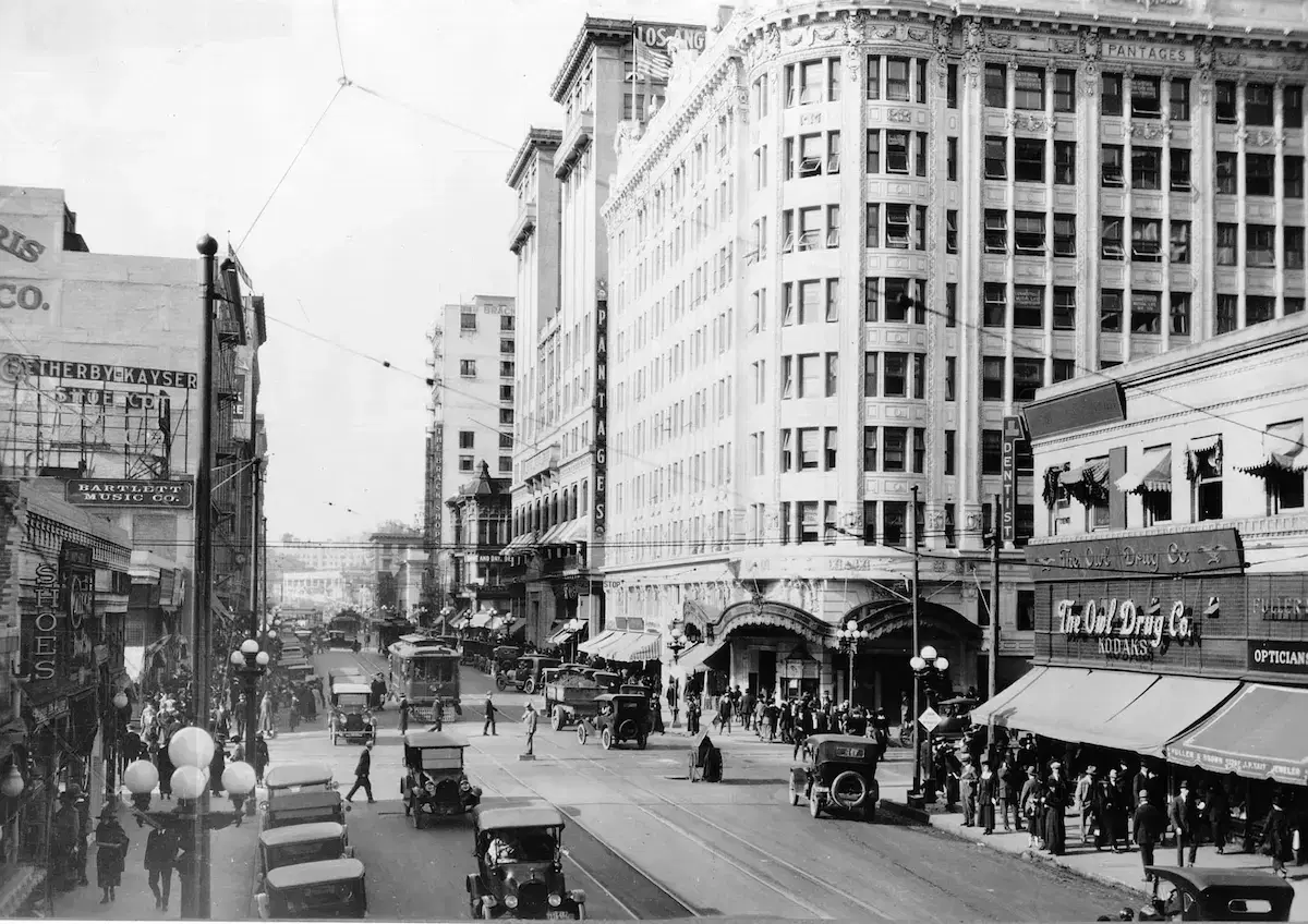 Istoria Los Angeles